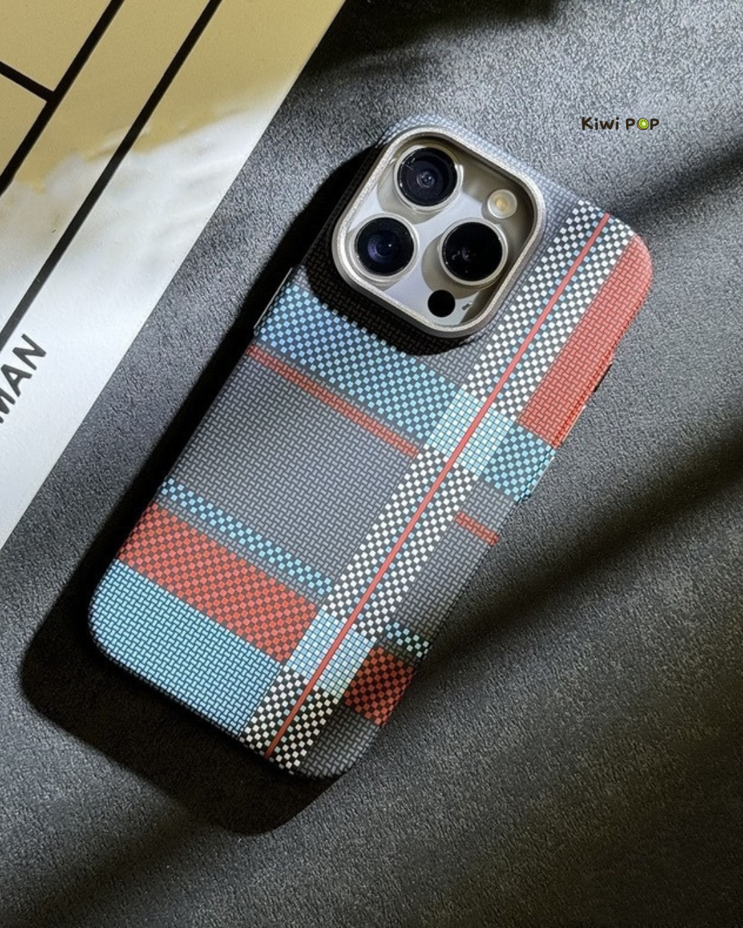 Textured Retro Checkered Phone Case – Vintage Plaid Design with Matte Finish